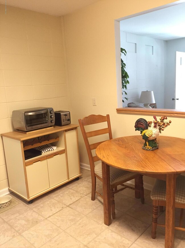 5 Walnut St unit 5-B, Toms River, NJ 08753 - photo 7