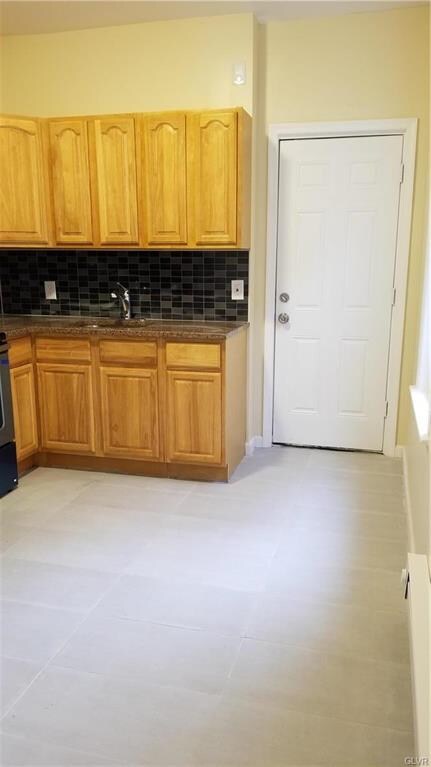 1218 W Turner St unit 2, Allentown, PA 18102 - photo 4