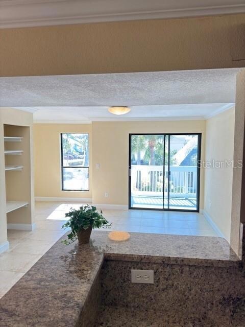 455 Alt 19 S unit 12, Palm Harbor, FL 34683 - photo 4