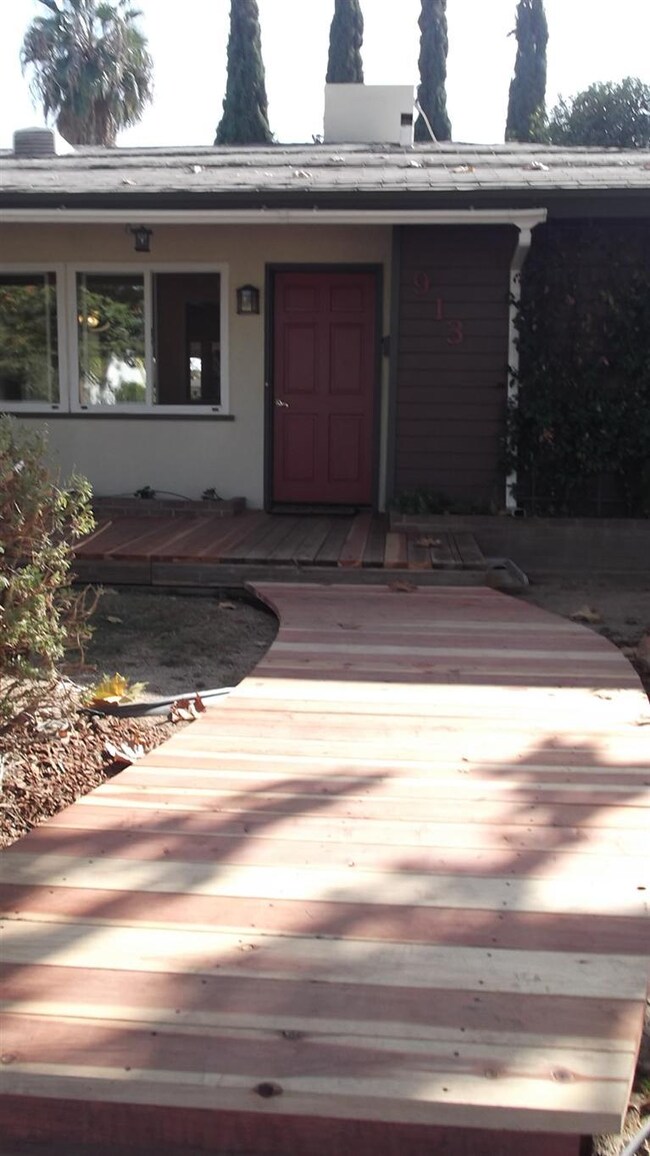 NEW WOOD WALK WAY