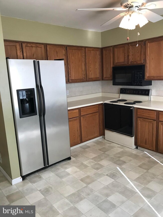 83 E Thomas Ct, Kennett Square, PA 19348 - photo 7