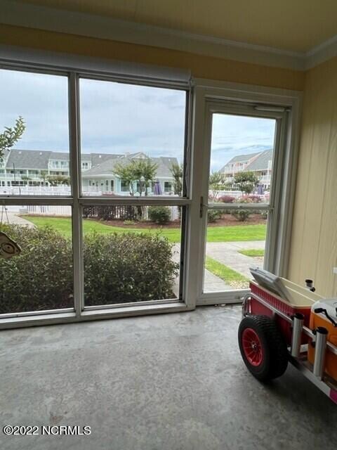 PB F103 screened porch