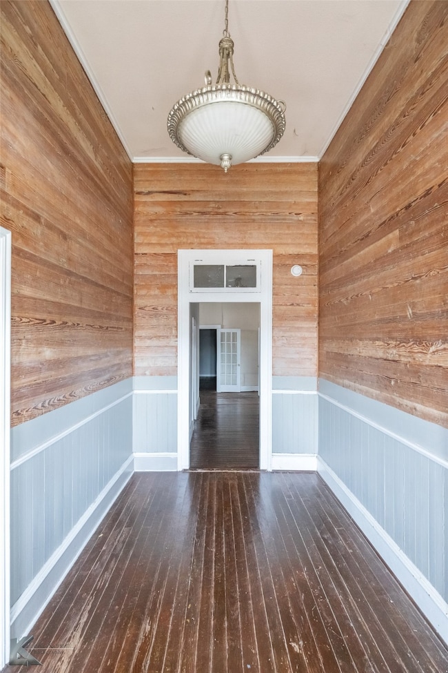 141 W 3rd St, Baird, TX 79504 - photo 4