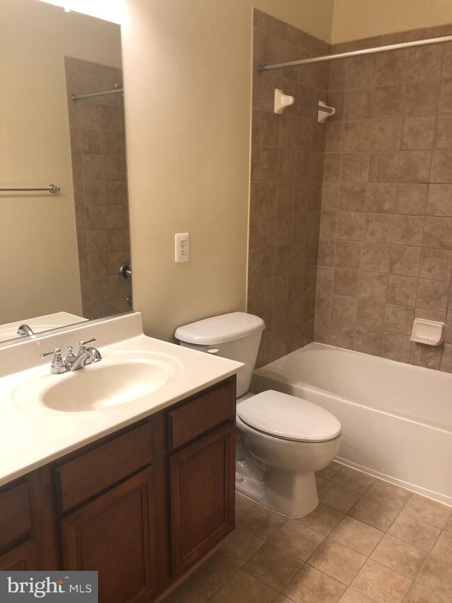 22709 Settlers Trail Terrace, Ashburn, VA 20148 - photo 5