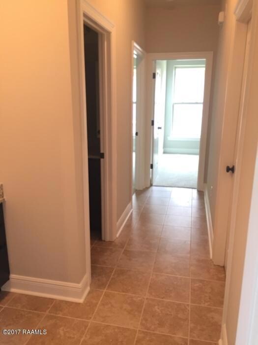 lf 123 hallway