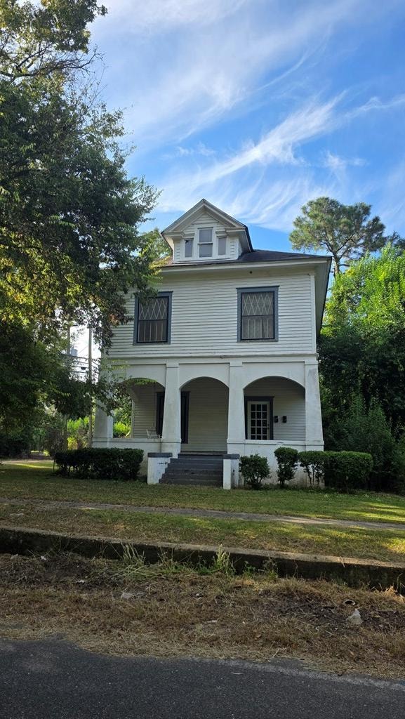 210 W Jessamine St, Fitzgerald, GA 31750 - photo 2