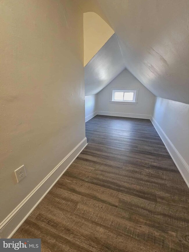 501 W Callowhill St unit 7, Perkasie, PA 18944 - photo 4