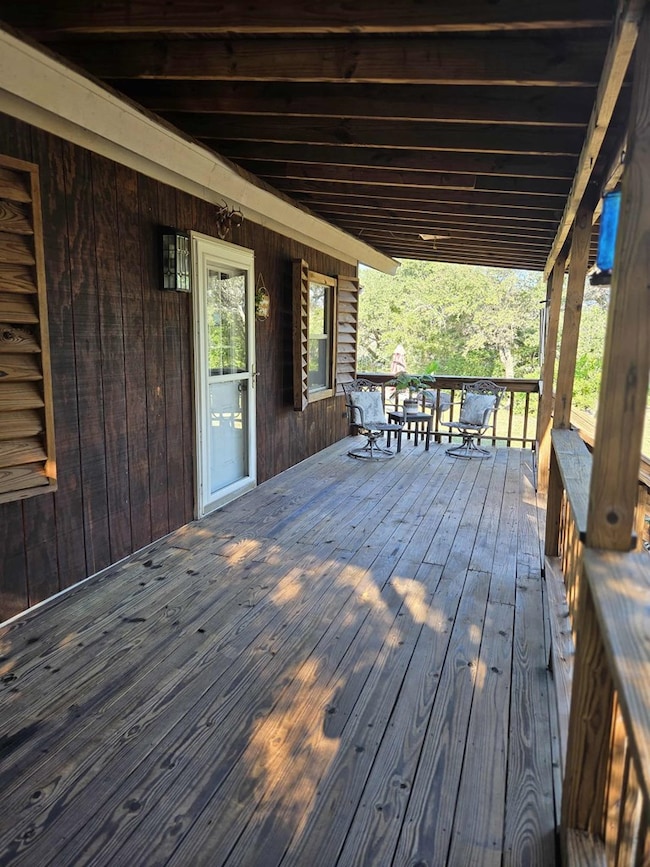 1820 16th St, Rockport, TX 78382 - photo 3