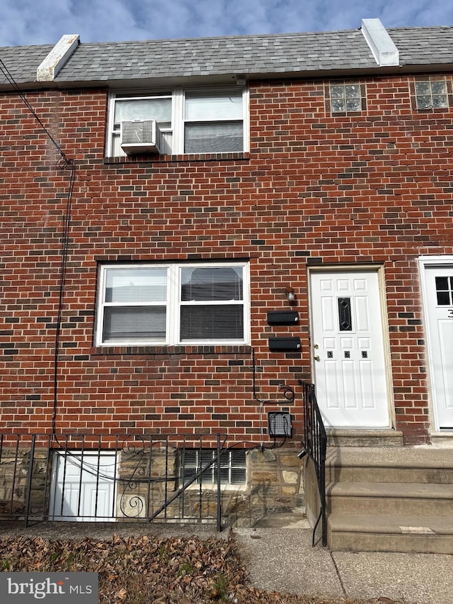 366 Ripka St, Philadelphia, PA 19128 - photo 3