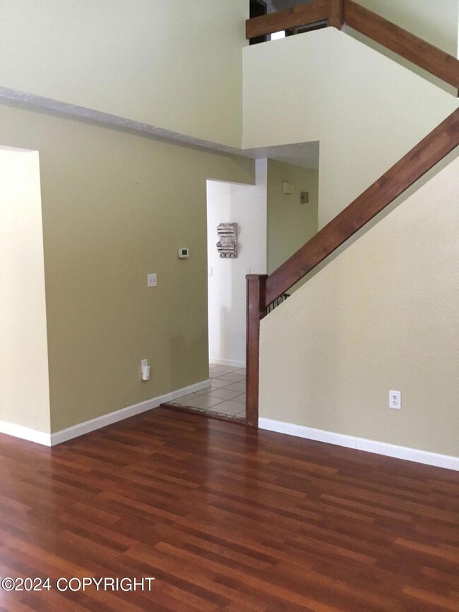 18731 N Lowrie Loop, Eagle River, AK 99577 - photo 5