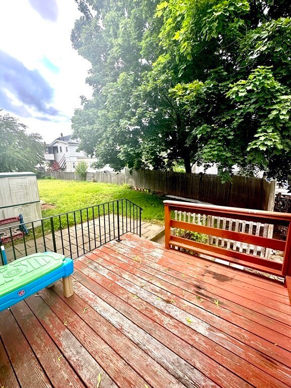 28 Evergreen Ave, Waltham, MA 02453 - photo 4