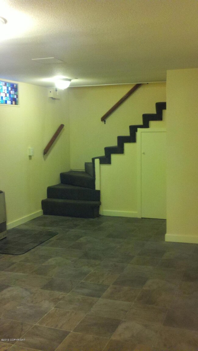 Entryway stairs