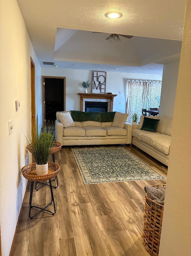 2767 Living room