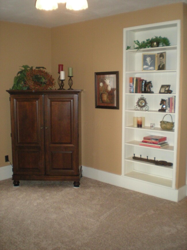 Living Room - Parlor!