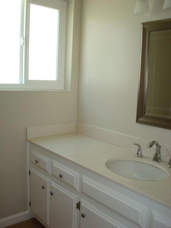 Unit A Downstairs Bath