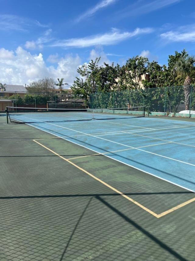 Tradewinds Condominium unit 108, Pompano Beach, FL 33062 - photo 6