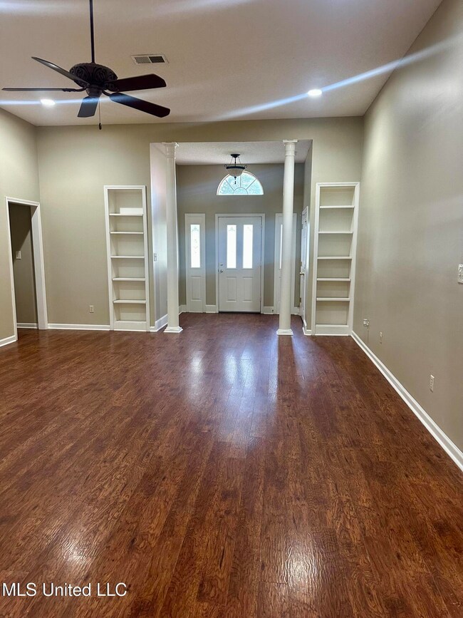 814 Byhalia Rd, Hernando, MS 38632 - photo 3