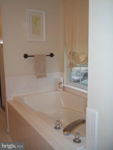 3223 Morefield Ct, Manchester, MD 21102 - photo 7