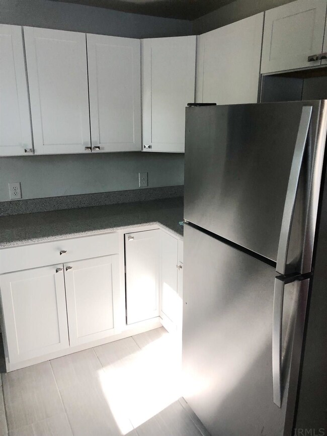 1104 S Washington St, Bloomington, IN 47401 - photo 6