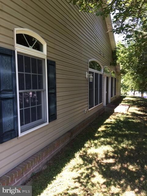 10738 Bower Ave, Williamsport, MD 21795 - photo 4