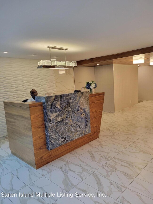 Sunrise Tower unit 507, Staten Island, NY 10304 - photo 4