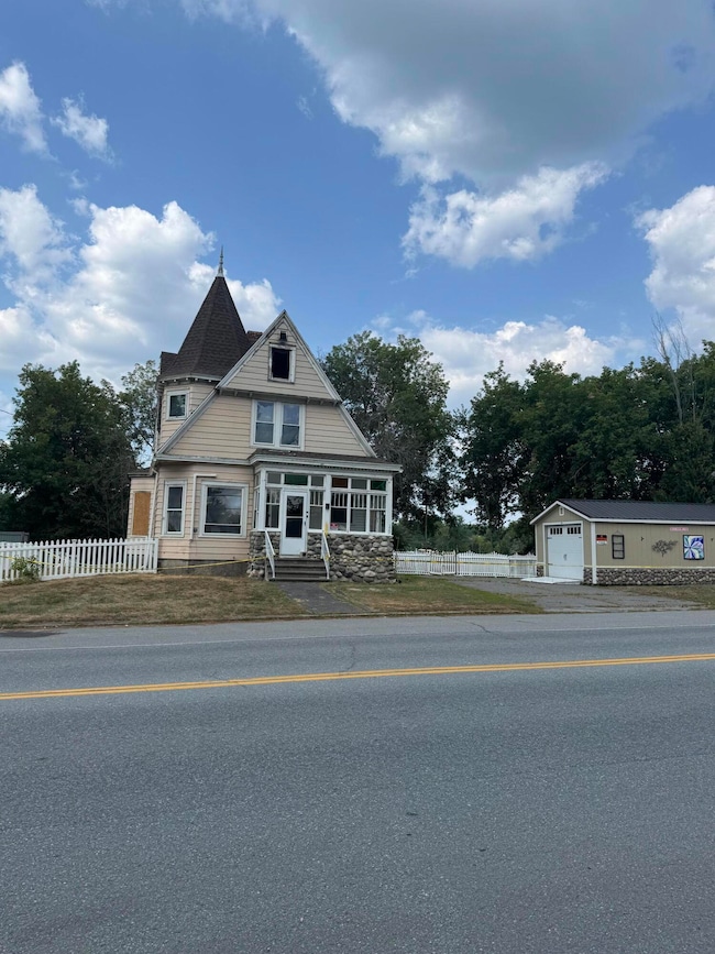 173 Somerset Ave, Pittsfield, ME 04967 - photo 3