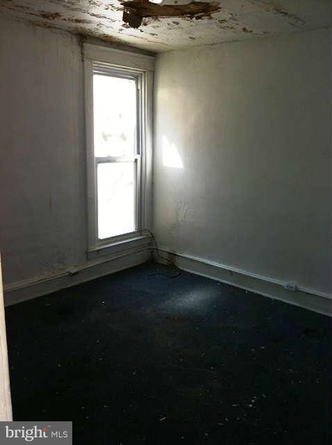 2507 Calverton Heights Ave, Baltimore, MD 21216 - photo 6