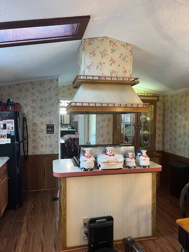 100 Gordon Ln unit 310, Gansevoort, NY 12831 - photo 5