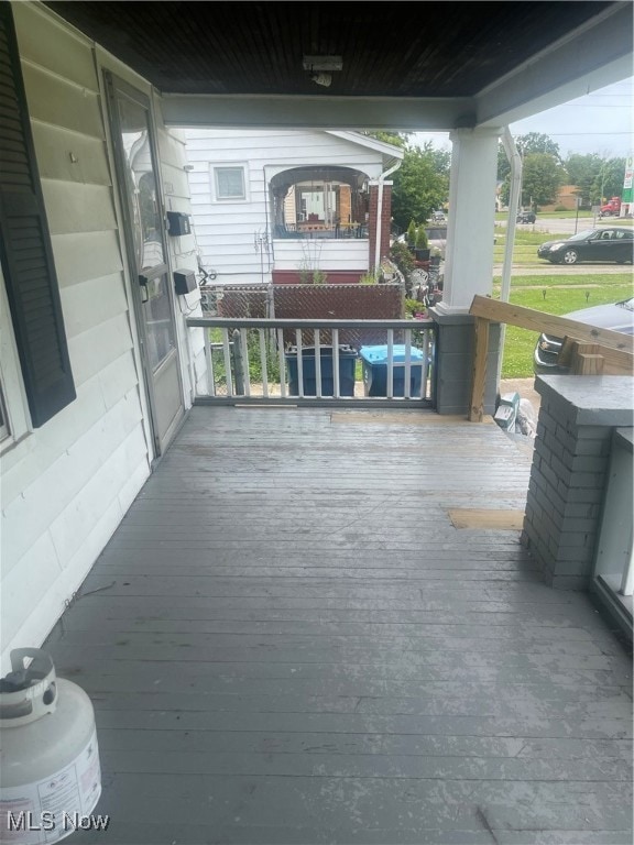 2224 E 31st St unit 2, Lorain, OH 44055 - photo 3