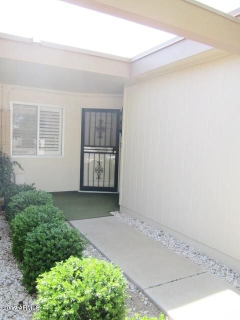 10913 W Topaz Dr, Sun City, AZ 85351 - photo 3