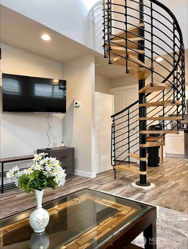 9240 39th Ave S, Seattle, WA 98118 - photo 3