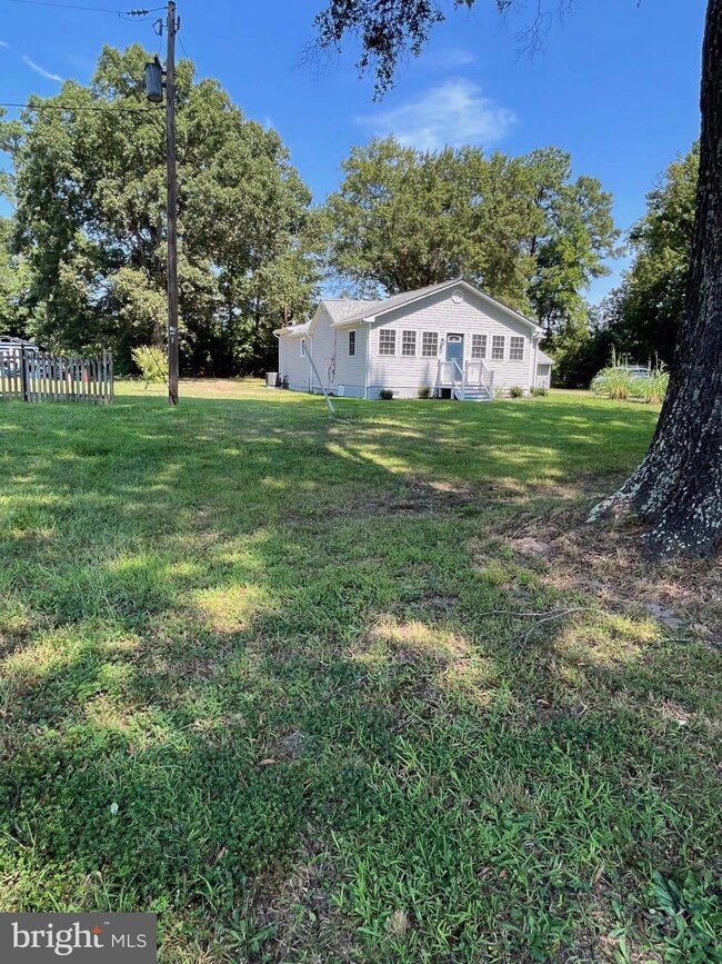 5037 Kings Hwy, Colonial Beach, VA 22443 - photo 3