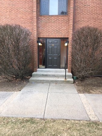 11 Barton Square unit 203, Salem, MA 01970 - photo 3