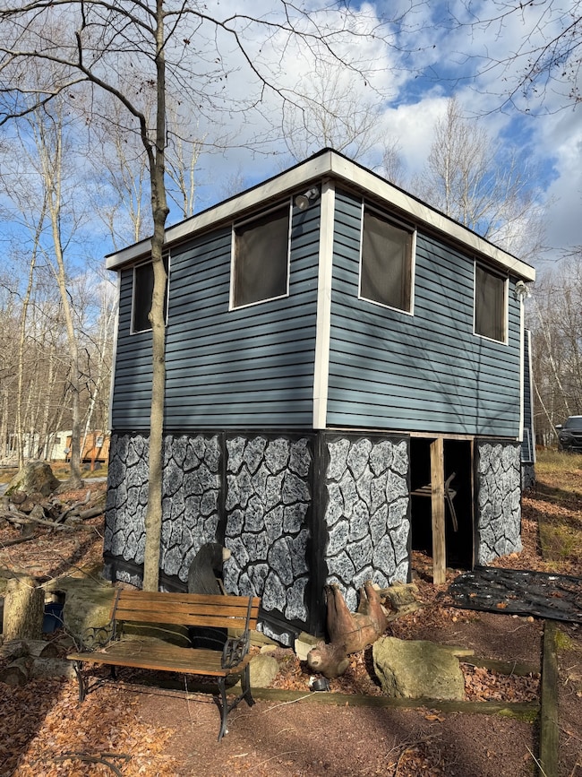 744 Lake Dr N, Eagle Lake, PA 28424 - photo 5