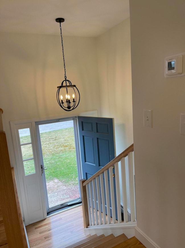 11 Twin Island Dr Biddeford Foyer Entry