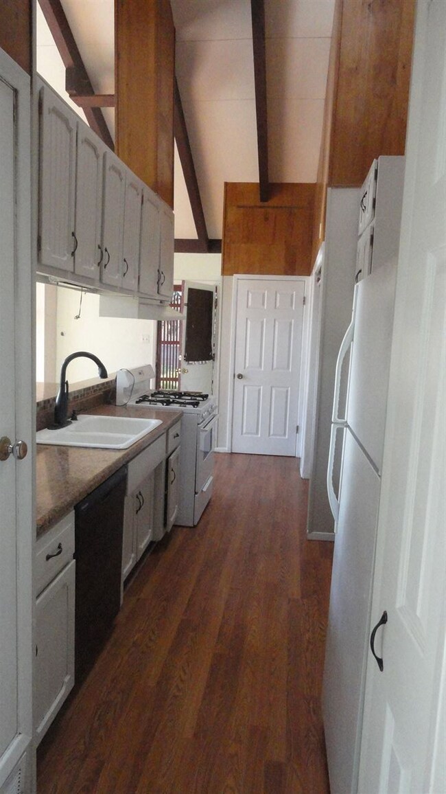 1804 Pontiac Dr, Alamogordo, NM 88310 - photo 6