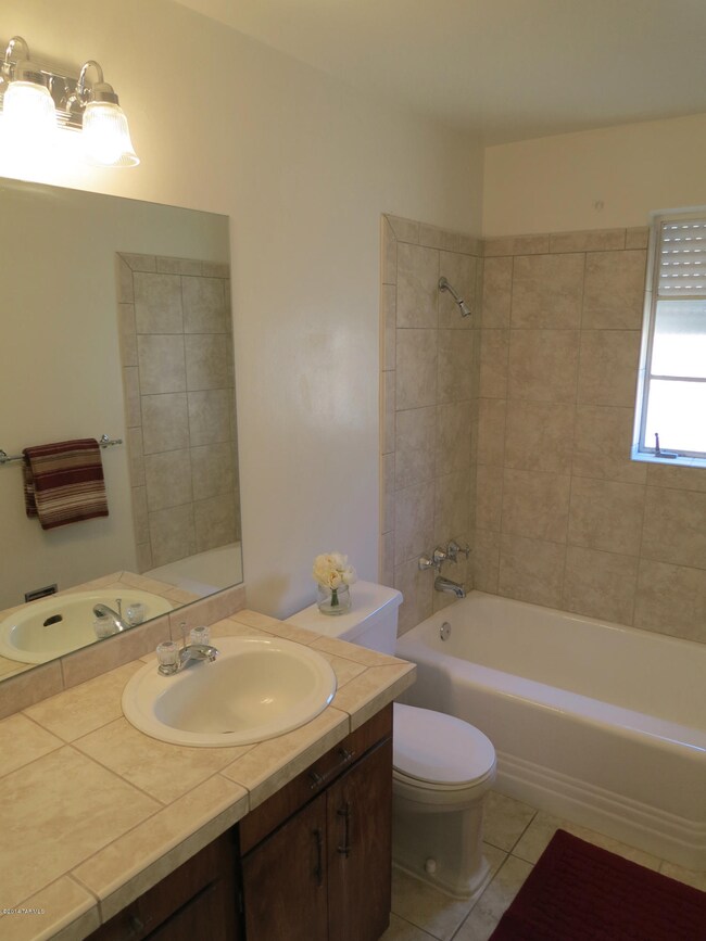 1014 E King St, Tucson, AZ 85719 - photo 5