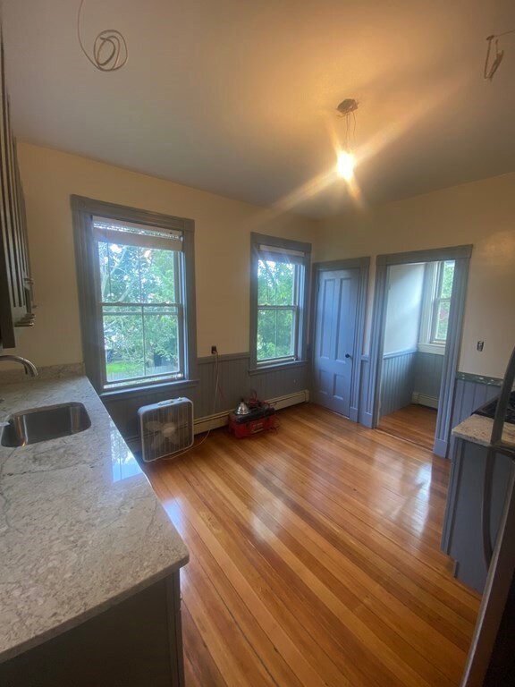 24 Norris St unit 5, Cambridge, MA 02140 - photo 6