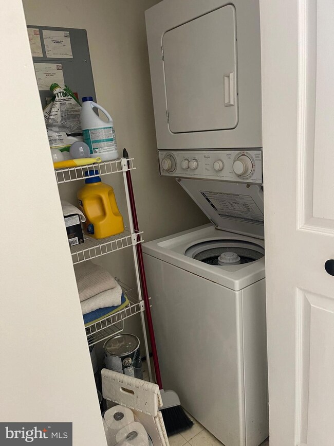 59 Eraser Rd, Moorestown, NJ 08057 - photo 5