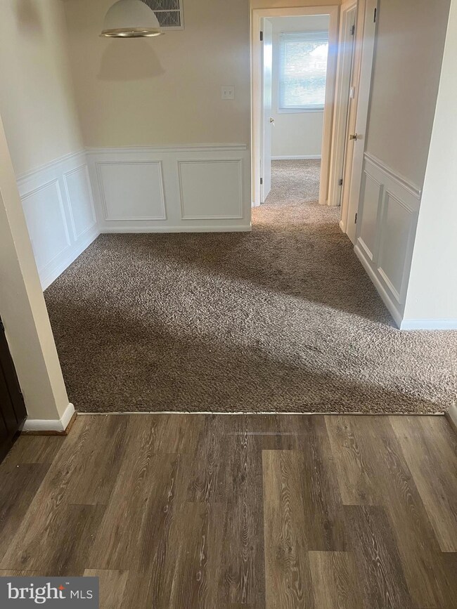 103 N Edgewood Dr unit 7, Hagerstown, MD 21740 - photo 7