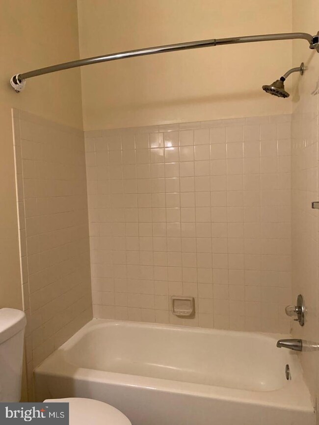 606 N Eutaw St unit D, Baltimore, MD 21201 - photo 4