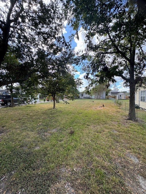 Lot 685, Downs Ln, Houston, TX 77093 - photo 4