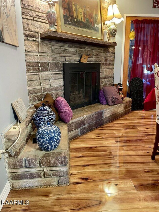 423 Highland View Dr, Knoxville, TN 37920 - photo 3