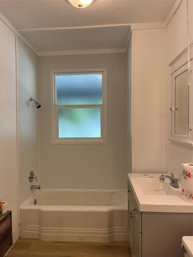 201 W 9th St, Bonham, TX 75418 - photo 7