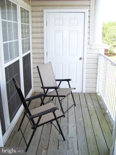 2504 Amber Orchard Ct W unit 303, Odenton, MD 21113 - photo 3