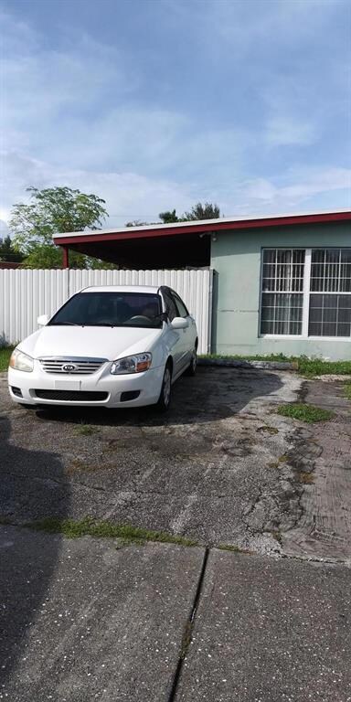 5723 Purdy Ln, West Palm Beach, FL 33415 - photo 4