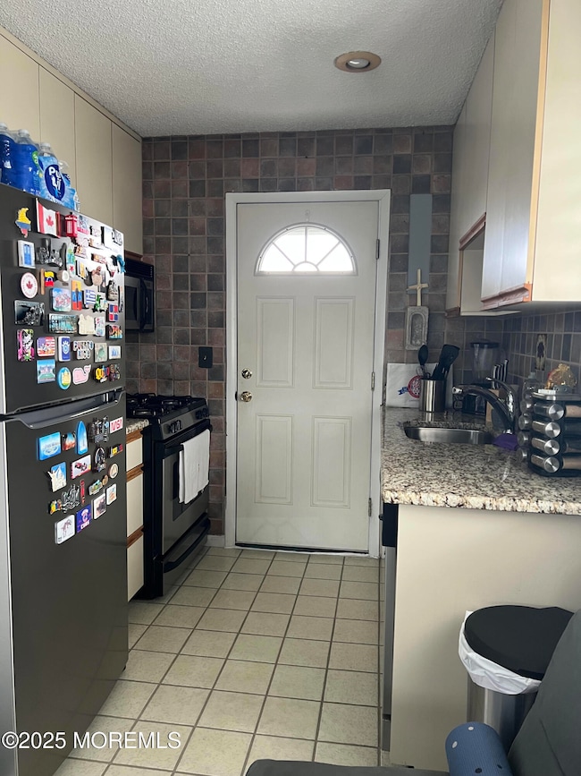 2 Rumson Rd unit 19, Sea Bright, NJ 07760 - photo 3