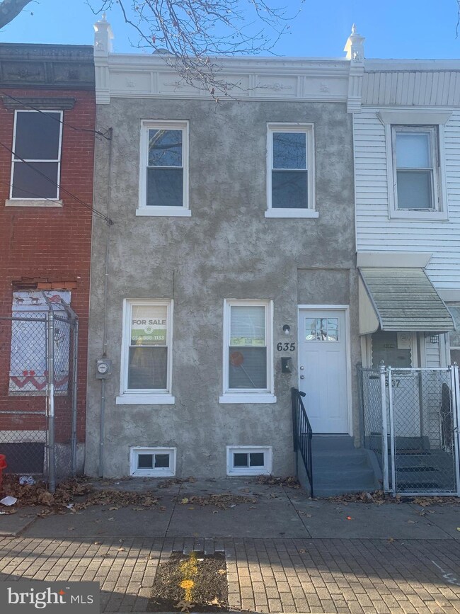 635 N 6th St, Camden, NJ 08102 - photo 5
