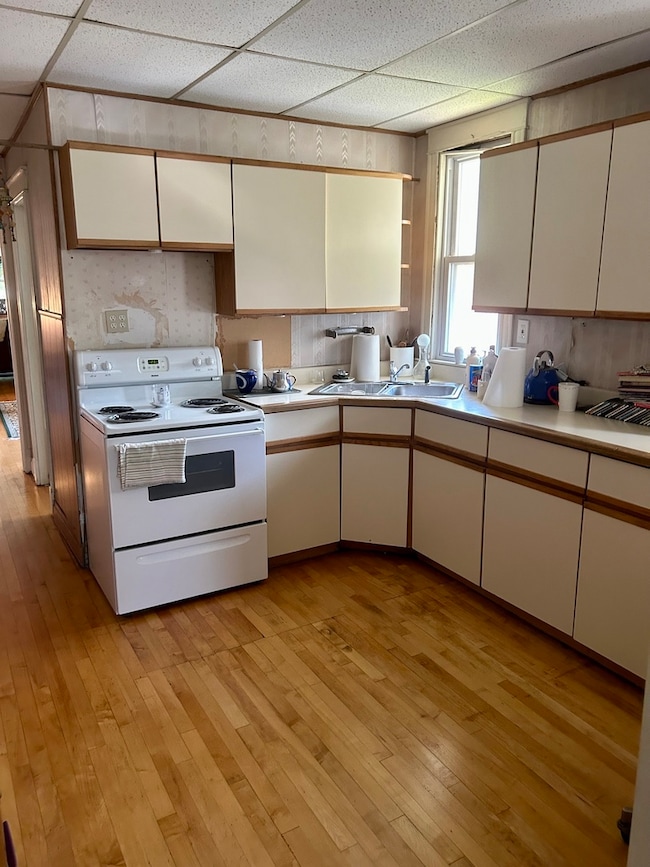 1113 Elgin Ave, Forest Park, IL 60130 - photo 6