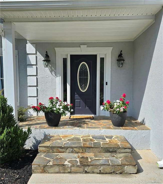 635 Ridgemont Dr, Fayetteville, GA 30215 - photo 2